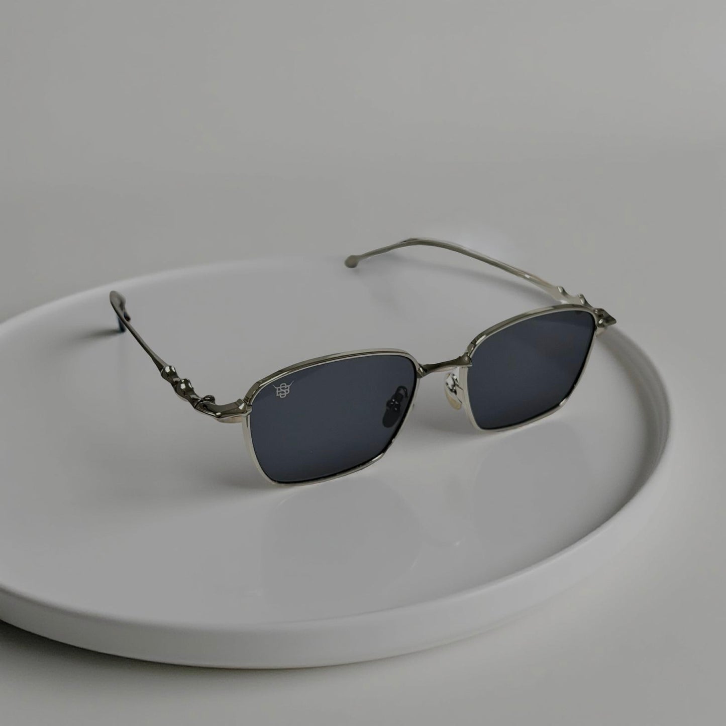 CASUAL SUNGLASES